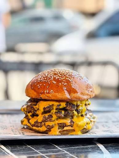 marka burger çift köfteli
